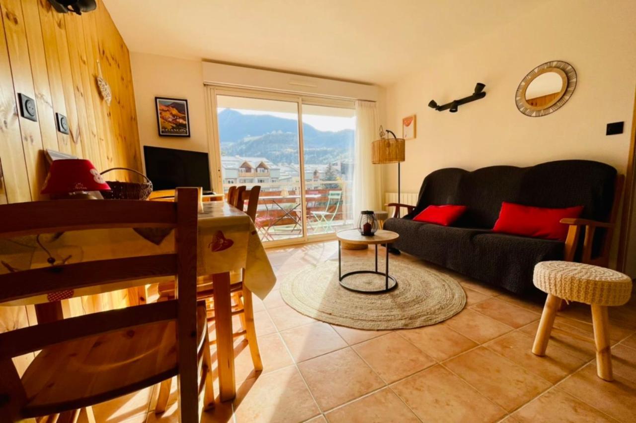 Flat Appartement 43 M With Balcony In Briancon Exteriér fotografie